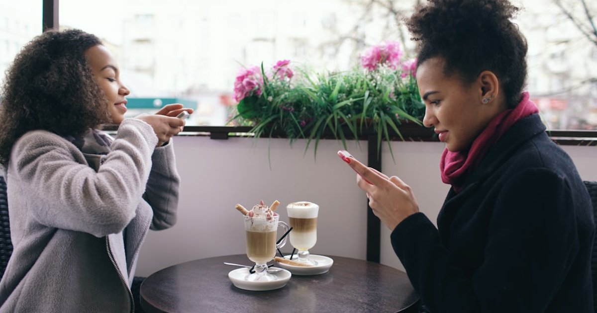 Choose the best communication tools for couples' joint schedules