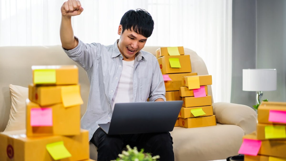 Daily routines for sales professionals to hit quota faster