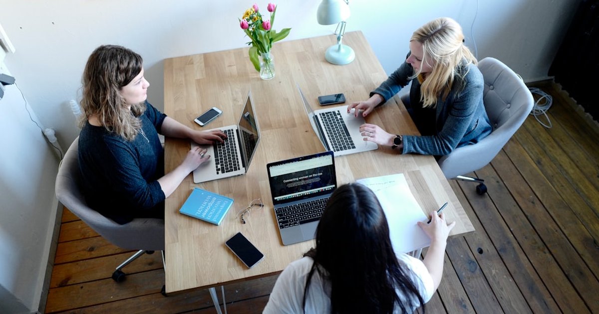 Deep Work vs Meeting Days: PMs' Productivity Playbook