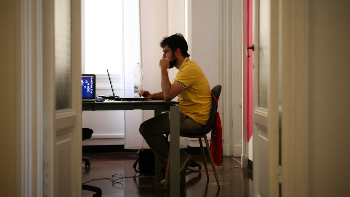 EI for startups: mediate founder conflicts and save equity