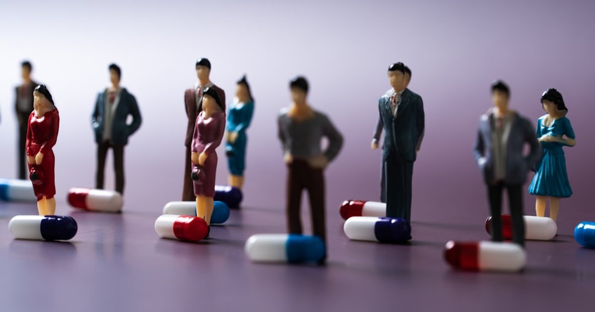 Emotional labor split: When to divide it or outsource to therapy/coach