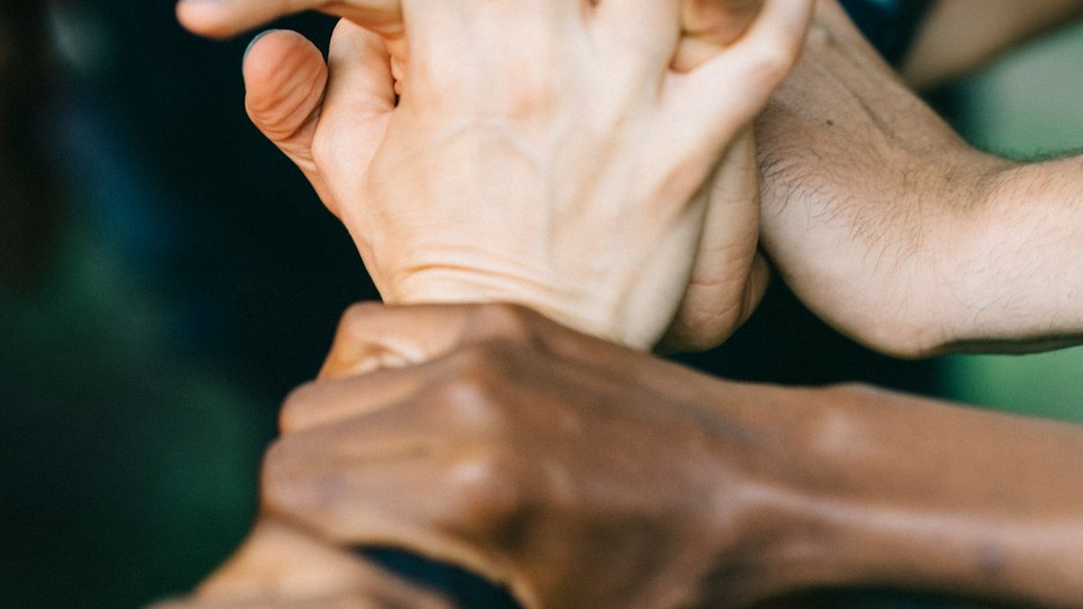 Build cross-cultural empathy fast: practical training and ROI