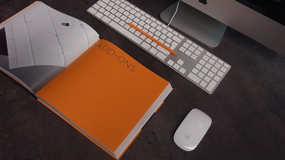 Minimalist home office setups for maximum productivity