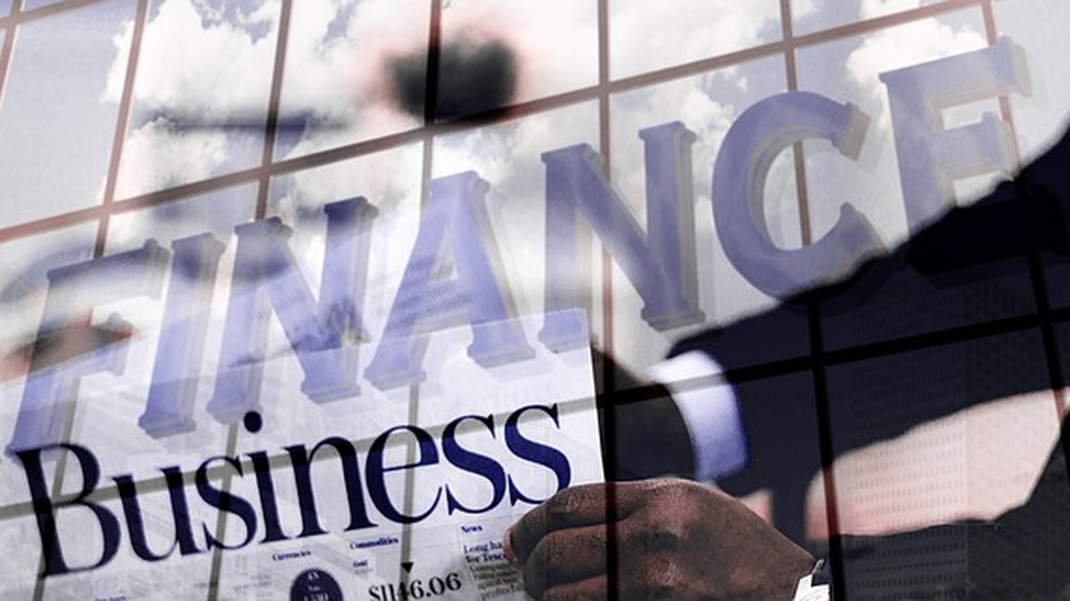 Values-aligned career roadmaps for dual-career couples