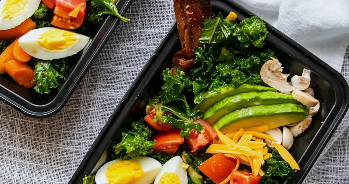 Why packing a week's meals ruins multi-city meal prep